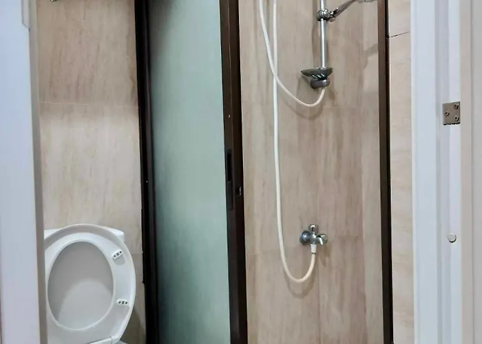 Apartment 16th Floor Tower A Pool View Unit With Unlimited Internet Access And Modern Amenities