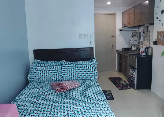 16th Floor Tower A Pool View Unit With Unlimited Internet Access And Modern Amenities